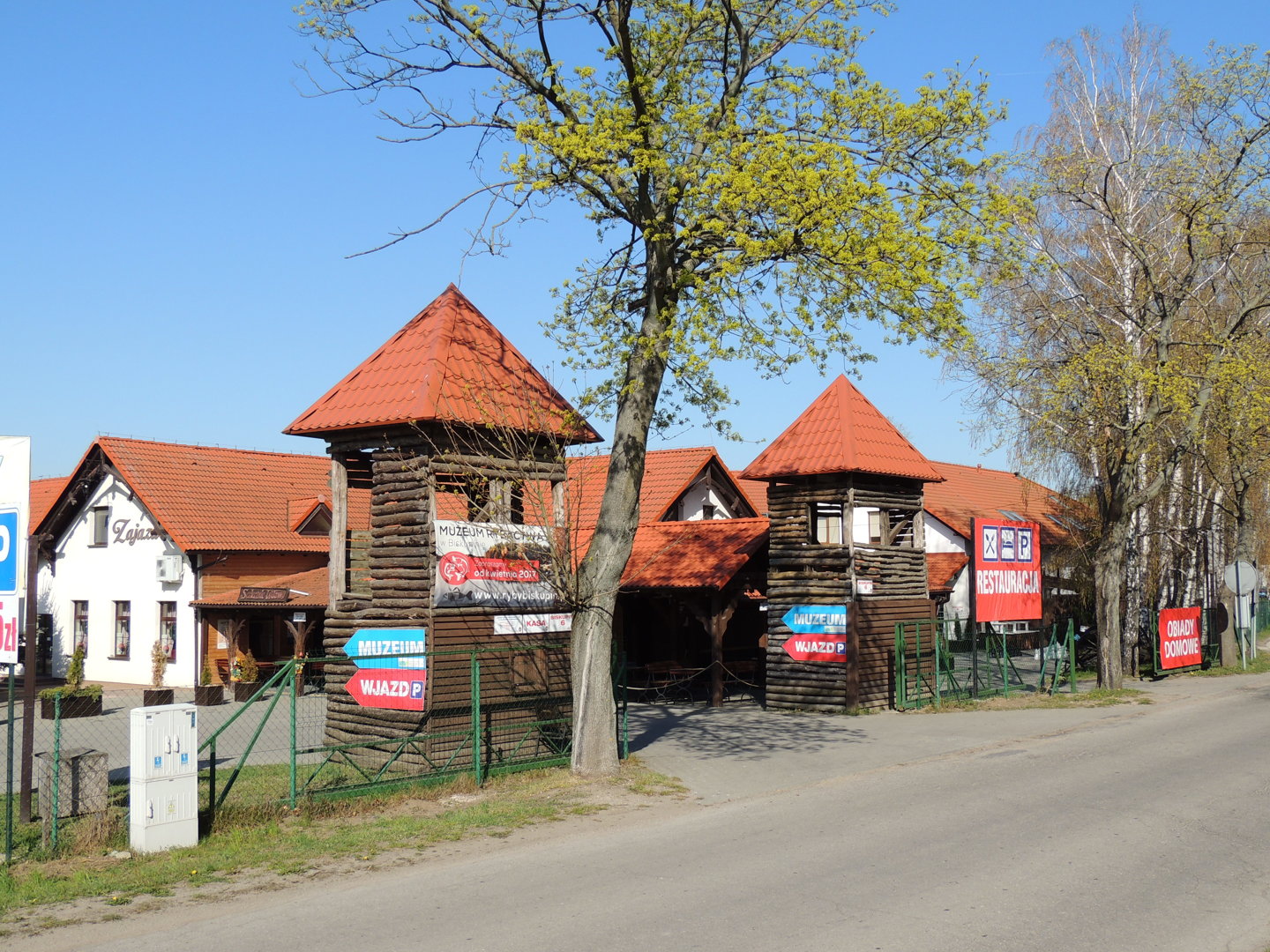 Przedsiębiorstwo Handlowo-Usługowe - Zdjęcie 1